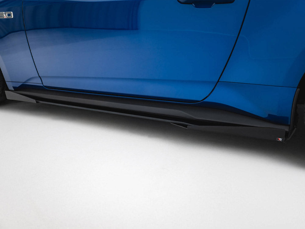 Maxton Design Street PRO Side Skirts Diffusers + Flaps Ford Mustang GT Mk7 - FOMU7GTCNC-SD1B+SF1G - Image 4