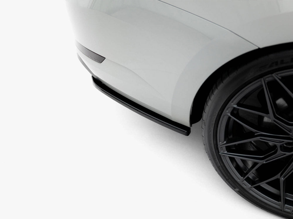 Rear Side Splitters V.2 Skoda Superb Liftback / Combi Mk3