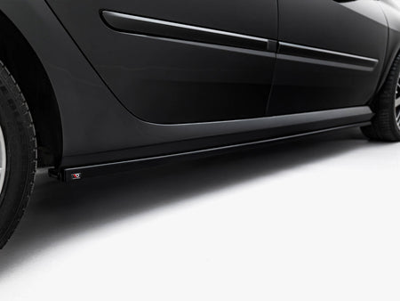 Maxton Design Side Skirts Diffusers Renault Laguna Hatchback GT Mk3 - RE-LA-3-GT-SD1G - Image 4