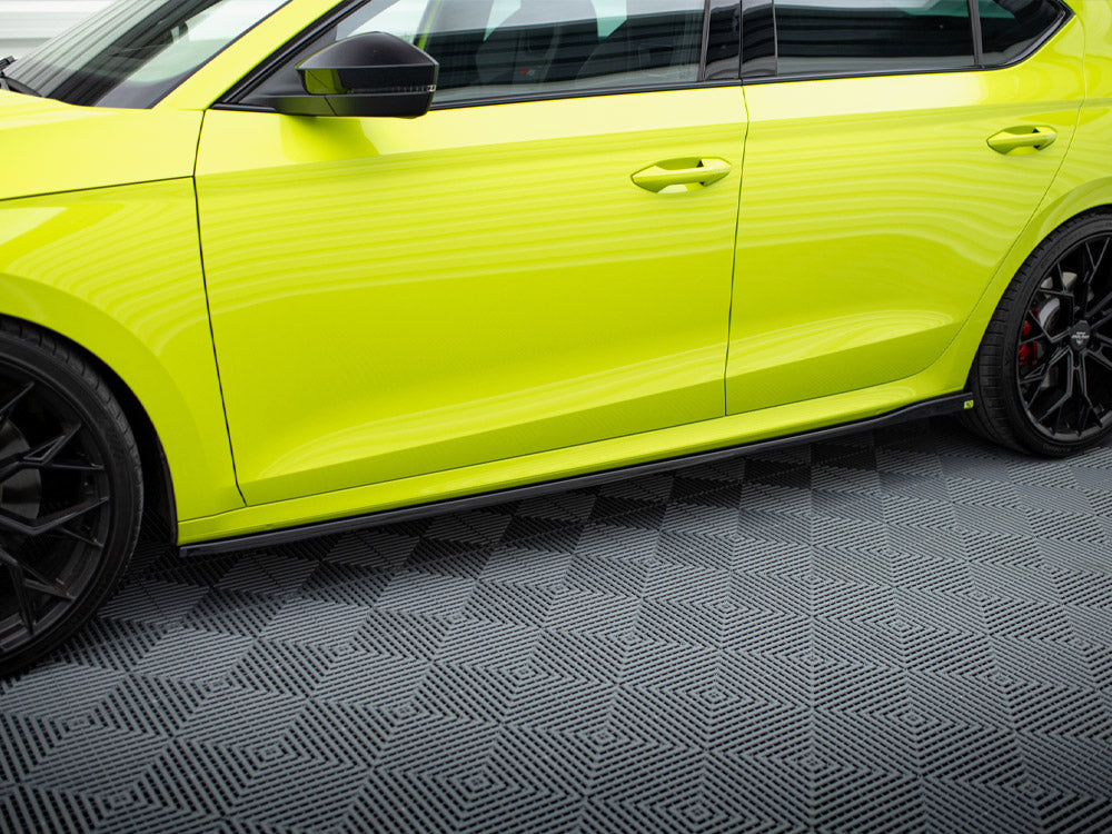 Maxton Design Full Body Kit Skoda Octavia RS Mk4 - SK-OC-4-RS-SETUK1 - Image 6