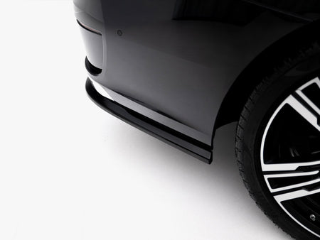 Rear Splitter (Vertical Bars) BMW 7 G70