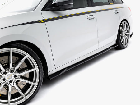 Side Skirts Diffusers V.3 Skoda Octavia RS Liftback / Estate Mk4