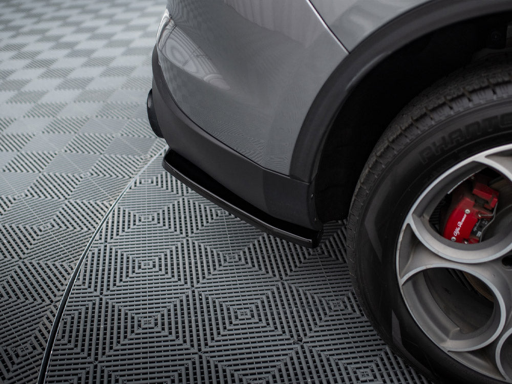 Maxton Design Rear Side Splitters Alfa Romeo Stelvio Mk1 - AL-ST-1-RSD1G - Image 3