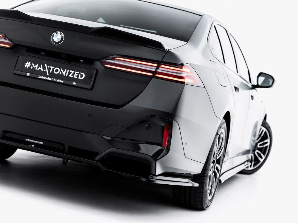 Rear Splitter (with Vertical Bars) V.1 BMW 5 / i5 M-Pack Sedan / Touring G60 / G61