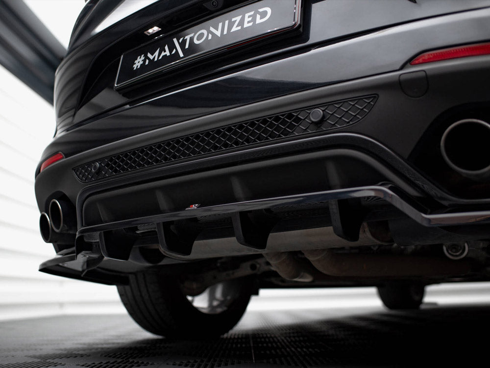 Maxton Design Full Body Kit Alfa Romeo Stelvio Quadrifoglio Mk1 - AL-ST-1-QV-SET - Image 11