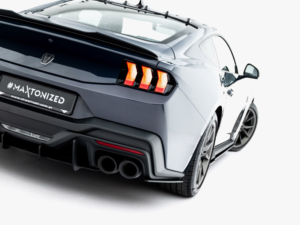Maxton Design Street PRO Rear Side Splitters Ford Mustang Dark Horse Mk7 - FOMU7DHCNC-RSD1B - Image 5