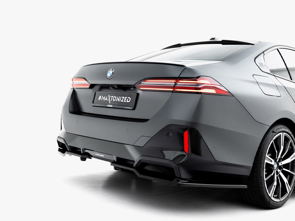 Maxton Design Rear Splitter (Vertical Bars) V.2 BMW 5 / i5 M-Pack Sedan / Touring G60 / G61 - BM-5-G60-MPACK-RSD2G+RD4G - Image 4