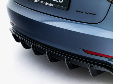 Maxton Design Rear Valance V.2 Tesla Model 3 - TE-MODEL3-1-RS2G - Image 7