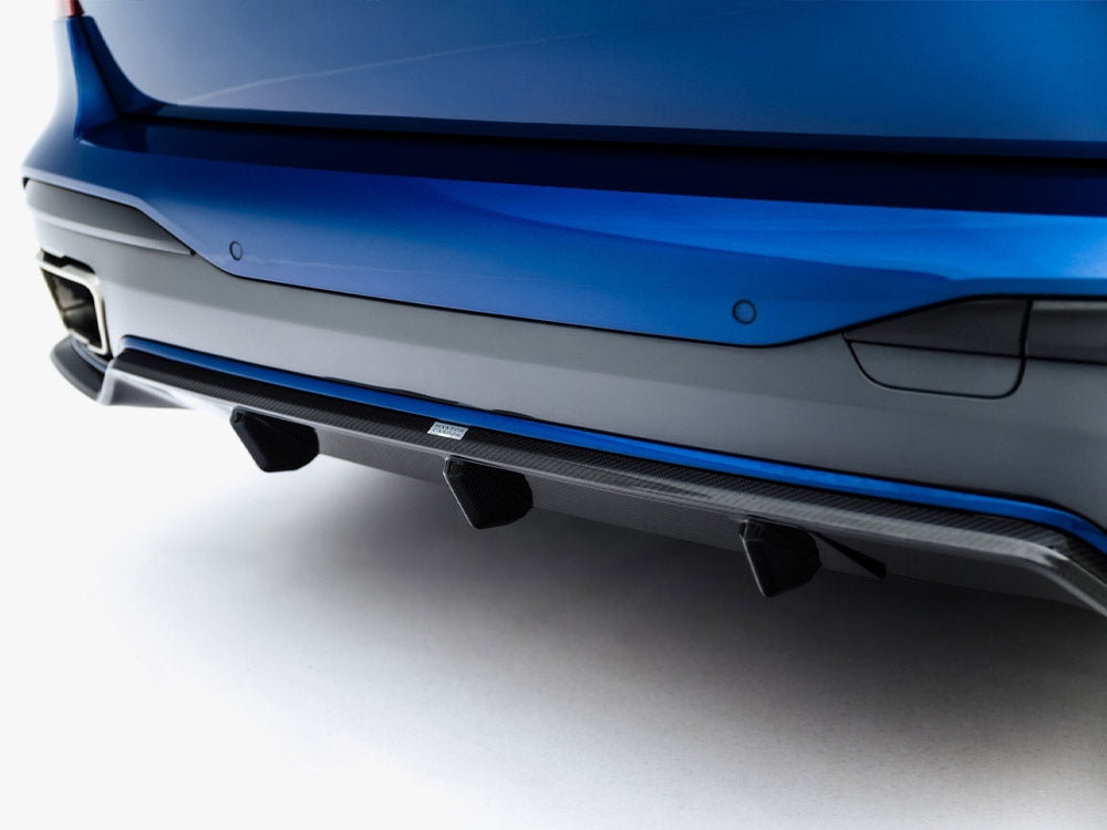 Prepreg Carbon Fiber Rear Diffuser BMW X7 M-Pack G07 / G07 Facelift (version with towbar)