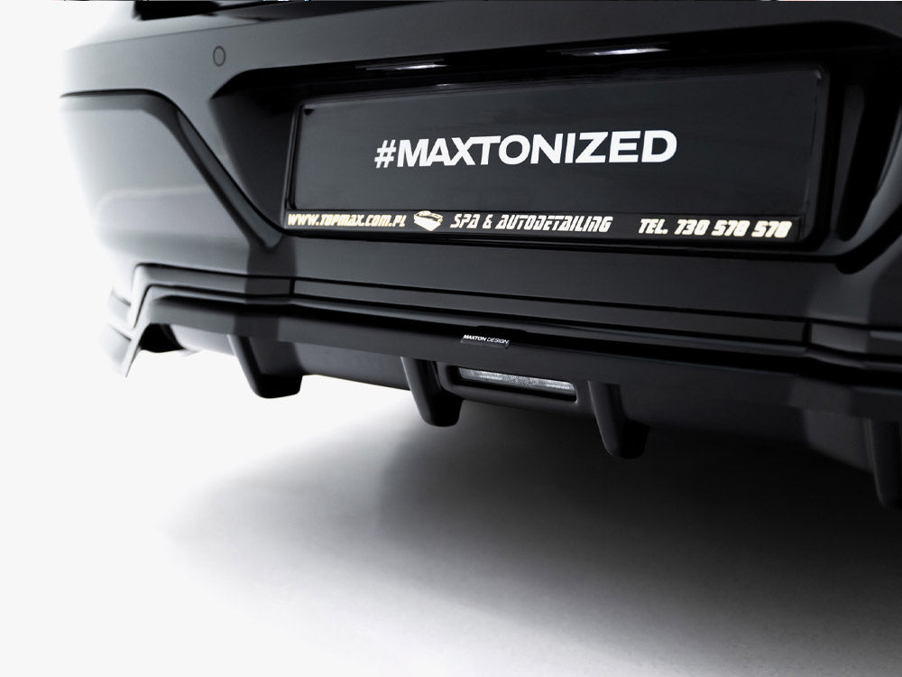 Rear Splitter (Vertical Bars) V.2 BMW 7 M-Pack G70