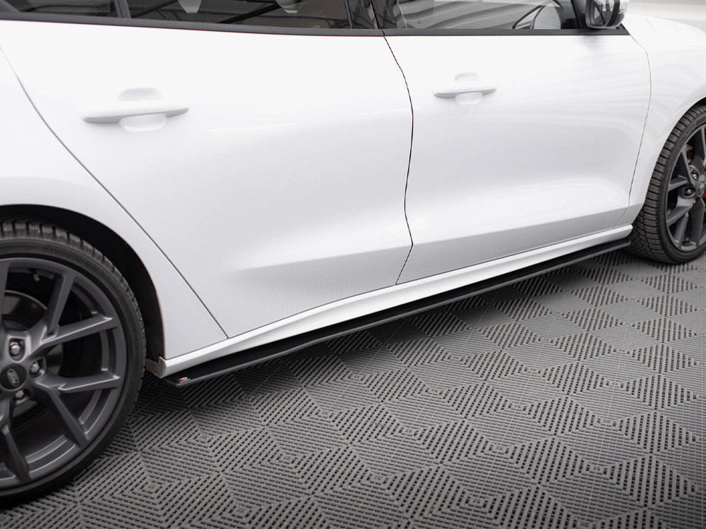 Street PRO Side Skirt Diffusers Ford Focus ST / ST-Line Mk4