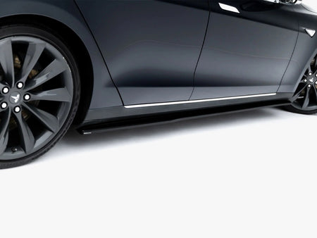 Maxton Design Side Skirt Diffusers V.2 Tesla Model S Mk1