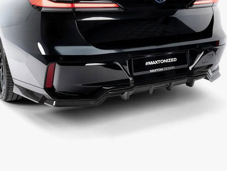 Maxton Design Prepreg Carbon Fiber Rear Splitter (Vertical Bars) BMW 7 M-Pack / i7 M-Pack G70
