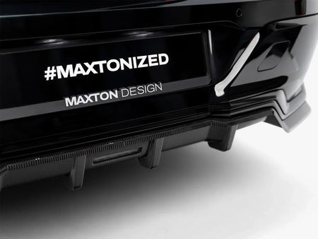 Maxton Design Prepreg Carbon Fiber Rear Splitter (Vertical Bars) BMW 7 M-Pack / i7 M-Pack G70