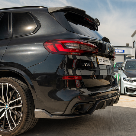 BMW G05 X5 FULL CARBON FIBRE KIT-Kit-CT CARBON-CT Carbon - High-quality carbon fiber and gloss black aerodynamic parts for premium sports and luxury vehicles.