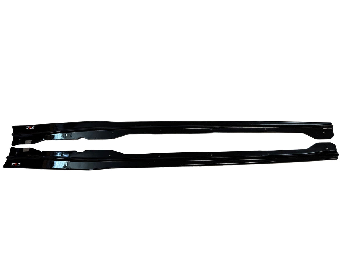 Audi TTS MK3 Pre Facelift - Side Skirts Splitters