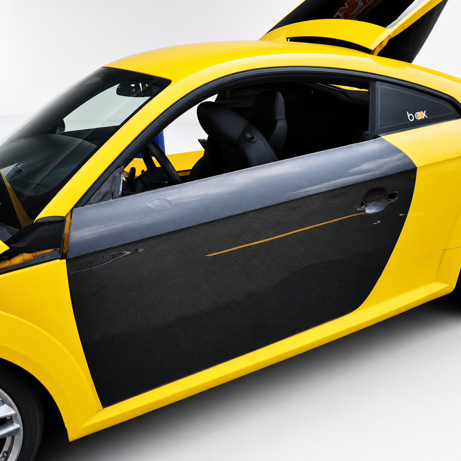 Audi TT/TTS/TTRS 8S Carbon Fiber Doors