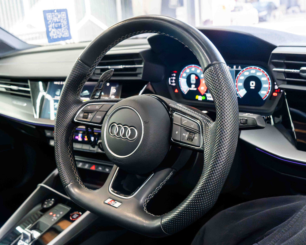 AUDI A3/S3/RS3 A4/S4/RS4 A5/S5/RS5 2014+ MAGNETIC CARBON FIBRE SHIFTER PADDLES-Accessories-CT CARBON-CT Carbon - High-quality carbon fiber and gloss black aerodynamic parts for premium sports and luxury vehicles.