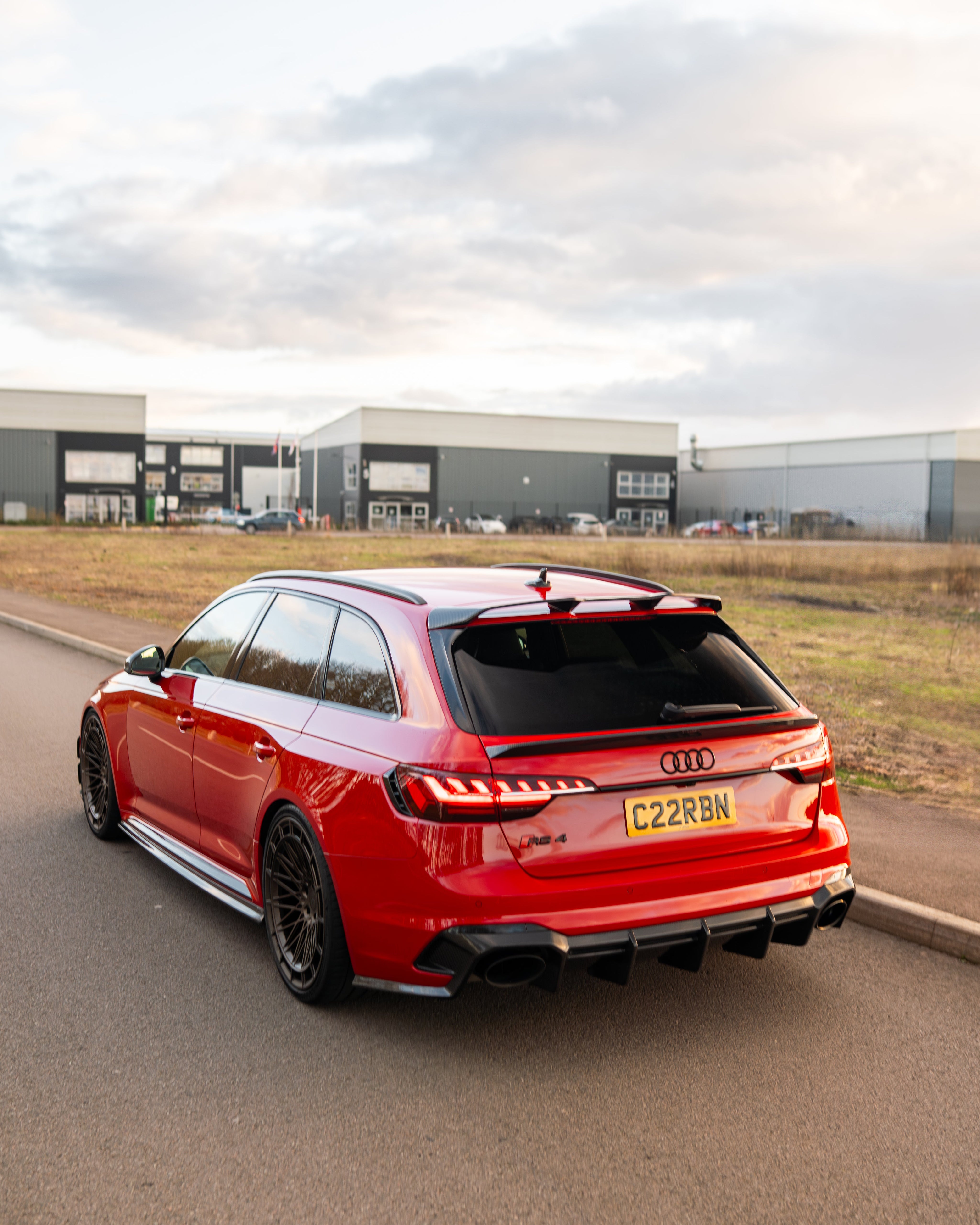 AUDI A4/S4/RS4 B9 & 9.5 CARBON FIBRE MIDDLE SPOILER - CT DESIGN-Spoiler-CT CARBON-CT Carbon - High-quality carbon fiber and gloss black aerodynamic parts for premium sports and luxury vehicles.