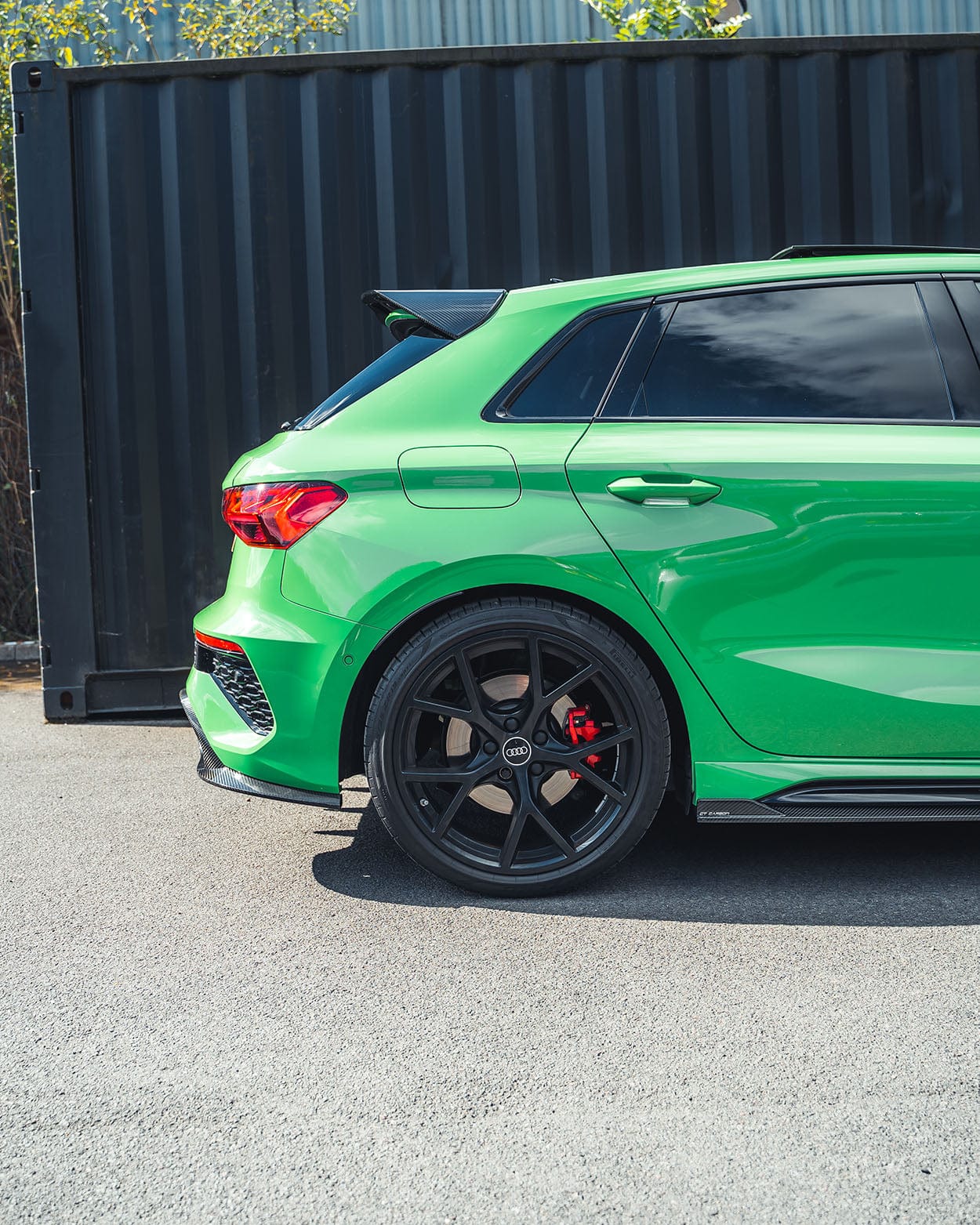 CT CARBON SPLITTER AUDI RS3 8Y CARBON FIBRE SIDE SKIRTS - CT DESIGN