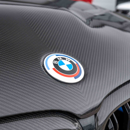 BMW F90 M5 & G30 5 SERIES CARBON FIBRE BONNET-Bonnet-CT CARBON-CT Carbon - High-quality carbon fiber and gloss black aerodynamic parts for premium sports and luxury vehicles.