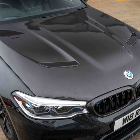 BMW F90 M5 & G30 5 SERIES CARBON FIBRE BONNET-Bonnet-CT CARBON-CT Carbon - High-quality carbon fiber and gloss black aerodynamic parts for premium sports and luxury vehicles.