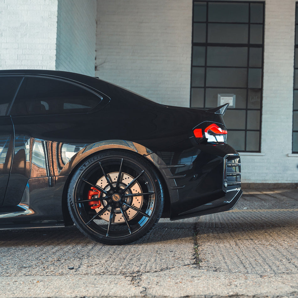 BMW G87 M2 CARBON FIBRE REAR SIDE FENDER TRIM-Accessories-CT CARBON-CT Carbon - High-quality carbon fiber and gloss black aerodynamic parts for premium sports and luxury vehicles.