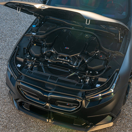 BMW G90/G99 M5 2024+ CARBON FIBRE SLAM PANEL