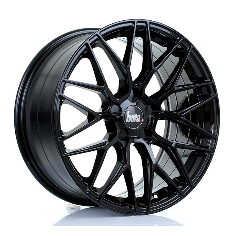 BOLA B17 18x8.5 ET40-45 5X115 GLOSS BLACK