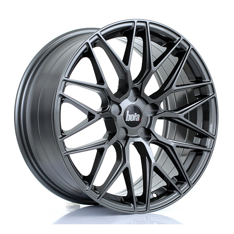 BOLA B17 18x8.5 ET40-45 5X112 GLOSS GUNMETAL