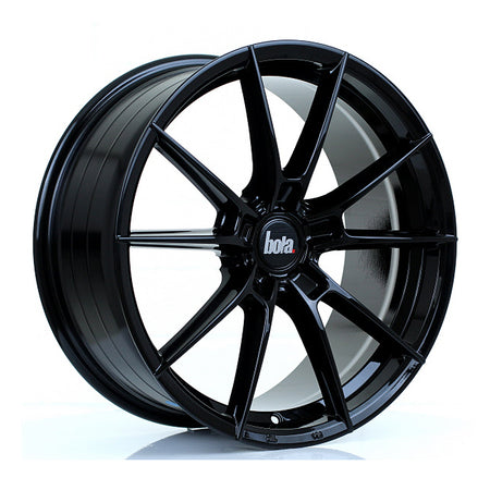 BOLA B19 18x8 ET35-45 5X110 GLOSS BLACK