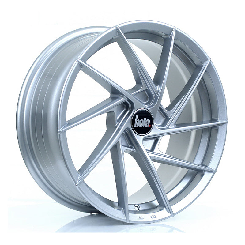 BOLA B26 17x7.5 ET40-45 5X100 CRYSTAL SILVER