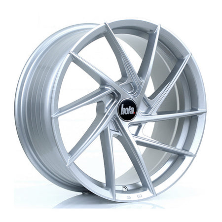 BOLA B26 18x8 ET35-45 5X114 CRYSTAL SILVER