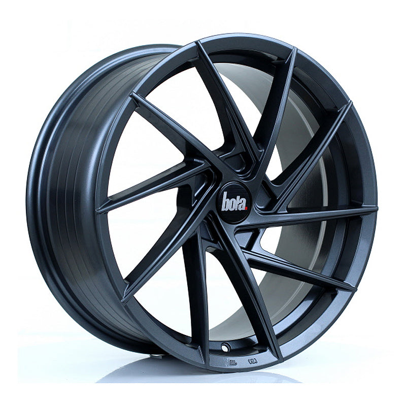 BOLA B26 18x8 ET35-45 5X108 GLOSS GUNMETAL