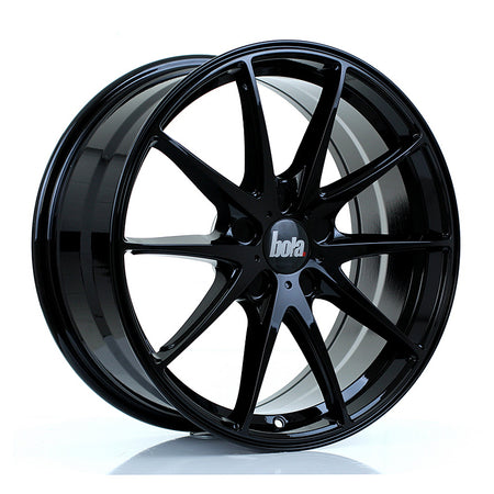 BOLA B9 18x8 ET30-45 5X108 GLOSS BLACK