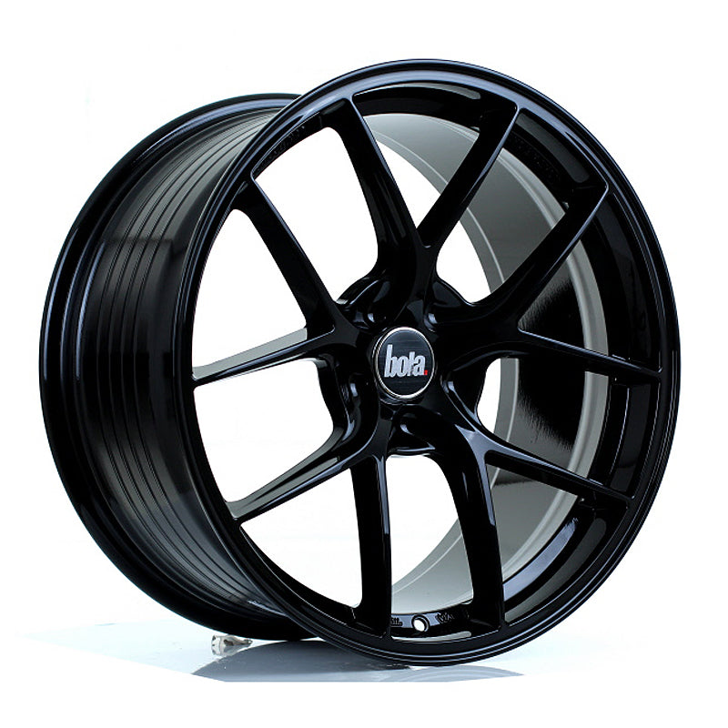 BOLA FLE 19x9.5 ET35-50 5X118 GLOSS BLACK