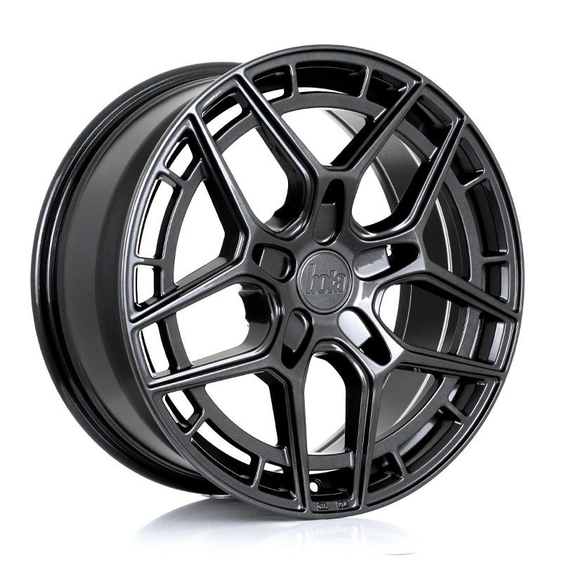 BOLA FLQ 18x8 ET40-50 5X100 GLOSS GUNMETAL