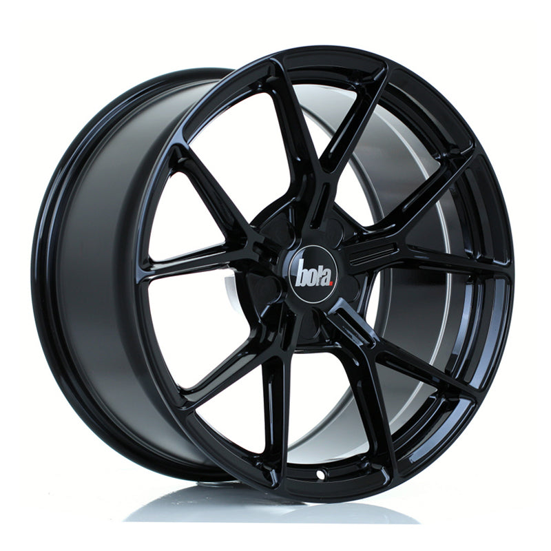 BOLA FLY 19x9.5 ET6-52 5X112 GLOSS BLACK