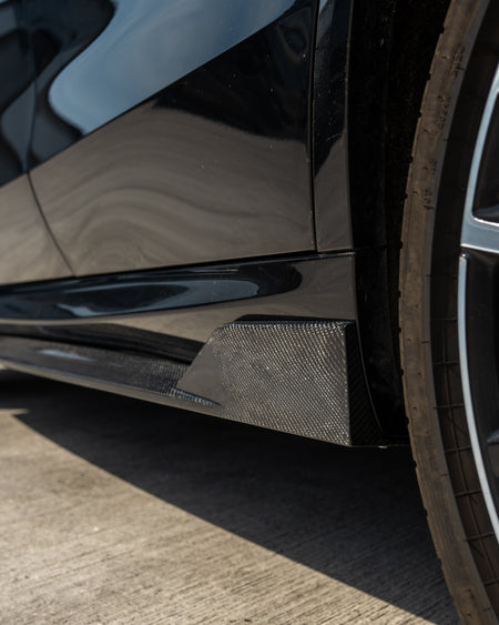 BMW G05 X5 FULL CARBON FIBRE KIT-Kit-CT CARBON-CT Carbon - High-quality carbon fiber and gloss black aerodynamic parts for premium sports and luxury vehicles.