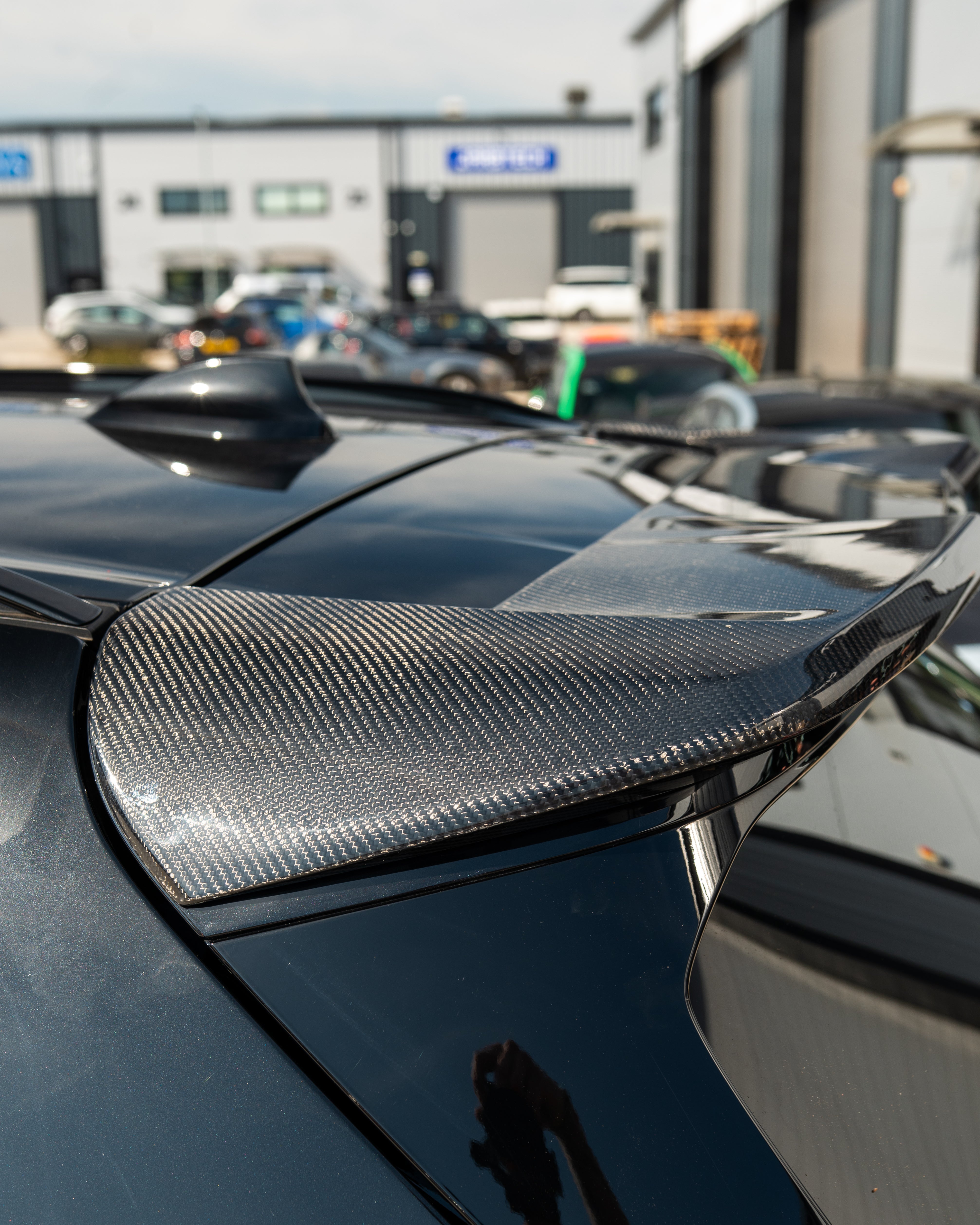 BMW G05 X5 FULL CARBON FIBRE KIT-Kit-CT CARBON-CT Carbon - High-quality carbon fiber and gloss black aerodynamic parts for premium sports and luxury vehicles.