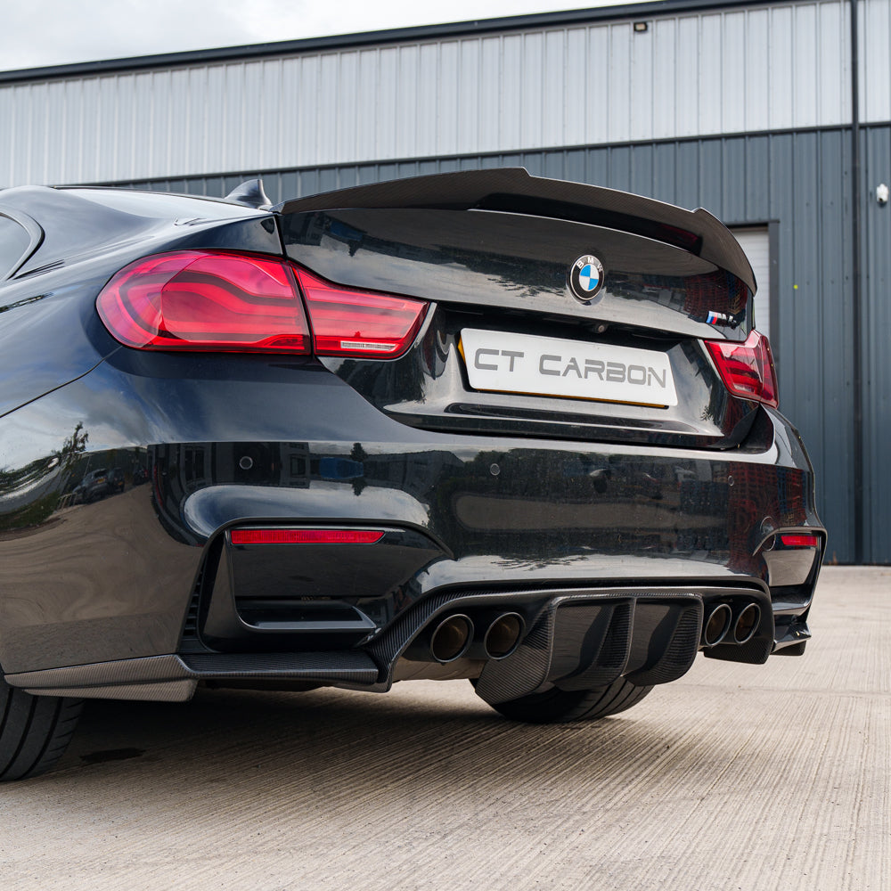 BMW M4 F82 CARBON FIBRE SPOILER - V STYLE