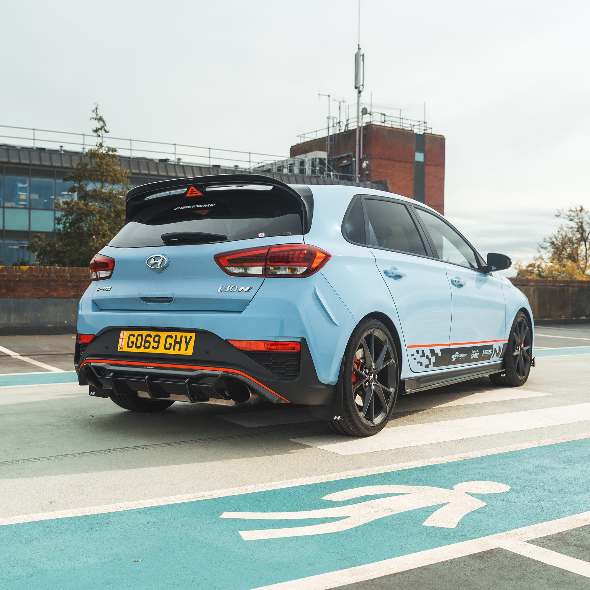 HYUNDAI i30N CARBON FIBRE KIT (FACELIFT) - CT DESIGN-Kit-CT CARBON-CT Carbon - High-quality carbon fiber and gloss black aerodynamic parts for premium sports and luxury vehicles.