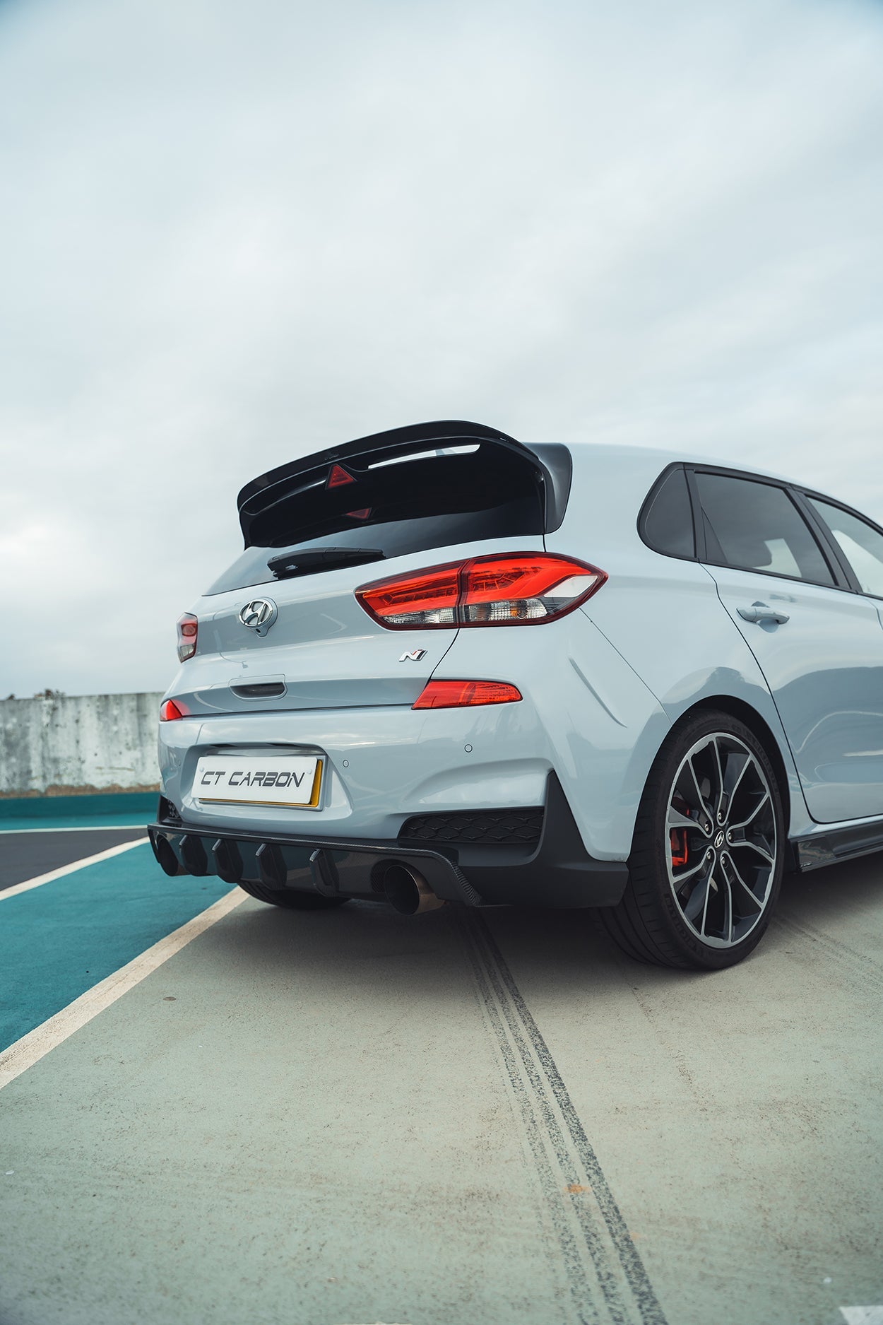 HYUNDAI i30N CARBON FIBRE SPOILER - CT DESIGN-Spoiler-CT CARBON-CT Carbon - High-quality carbon fiber and gloss black aerodynamic parts for premium sports and luxury vehicles.