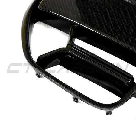 BMW 4 SERIES 2020+ G22/G23 CARBON FIBRE CSL GRILLE - WITHOUT ACC-Grille-CT CARBON-CT Carbon - High-quality carbon fiber and gloss black aerodynamic parts for premium sports and luxury vehicles.