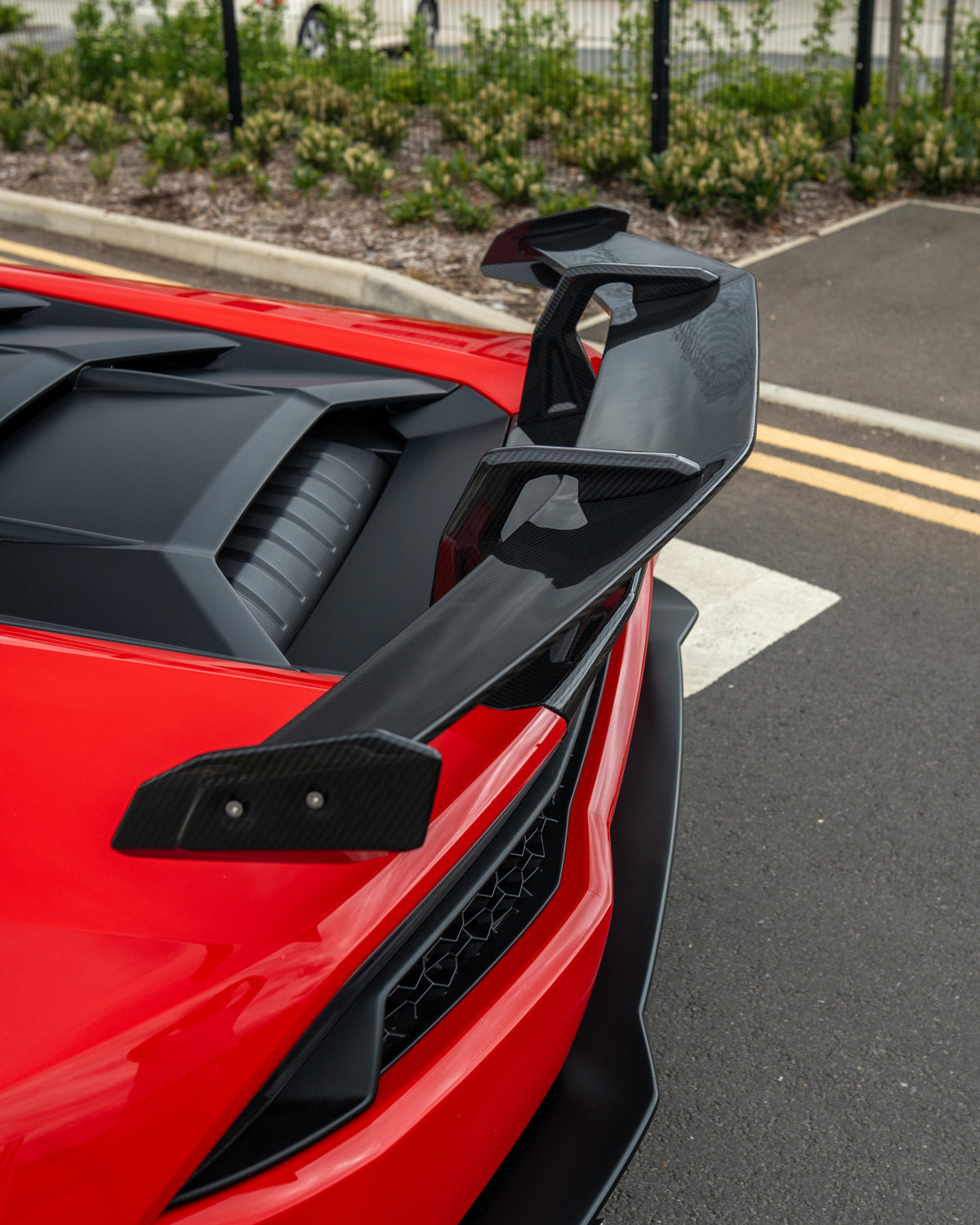 LAMBORGHINI HURACAN LP-610 CARBON FIBRE FULL KIT - CT DESIGN-Kit-CT CARBON-CT Carbon - High-quality carbon fiber and gloss black aerodynamic parts for premium sports and luxury vehicles.