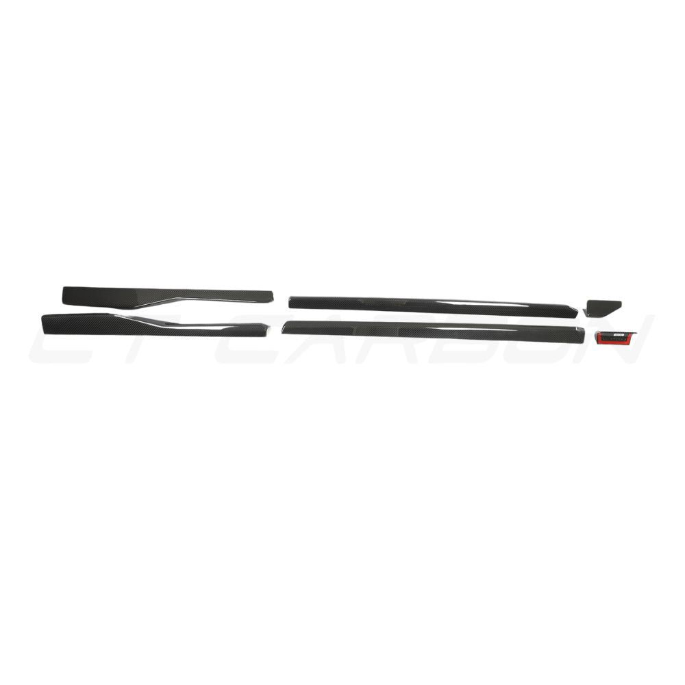 LAMBORGHINI URUS CARBON FIBRE SIDE SKIRTS - CT DESIGN-Side Skirts-CT CARBON-CT Carbon - High-quality carbon fiber and gloss black aerodynamic parts for premium sports and luxury vehicles.
