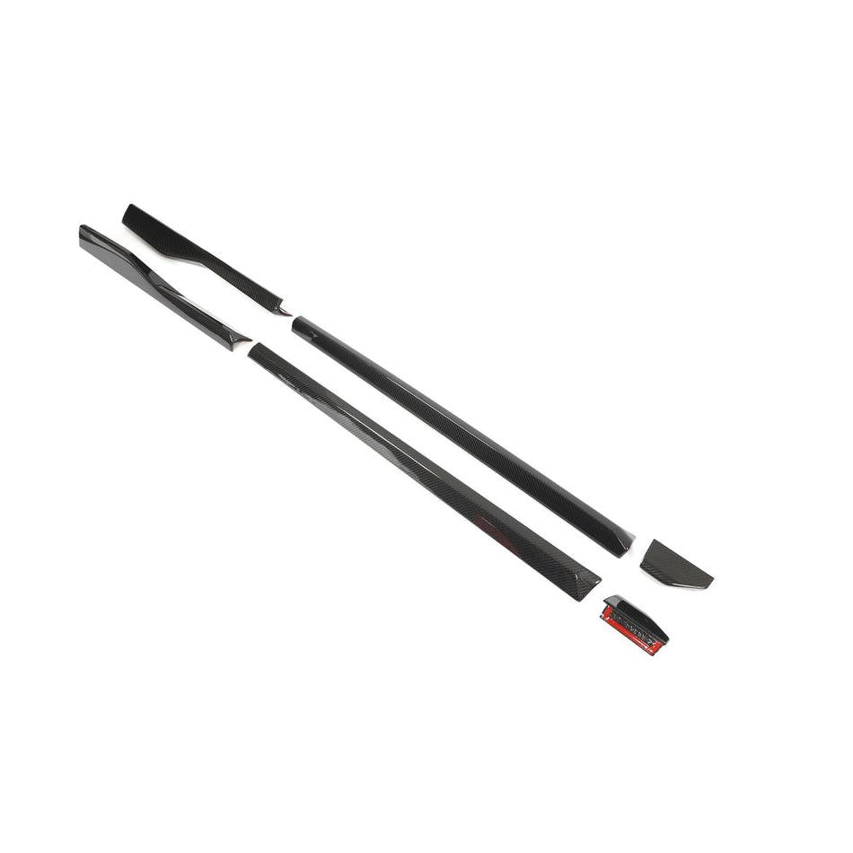 LAMBORGHINI URUS CARBON FIBRE SIDE SKIRTS - CT DESIGN