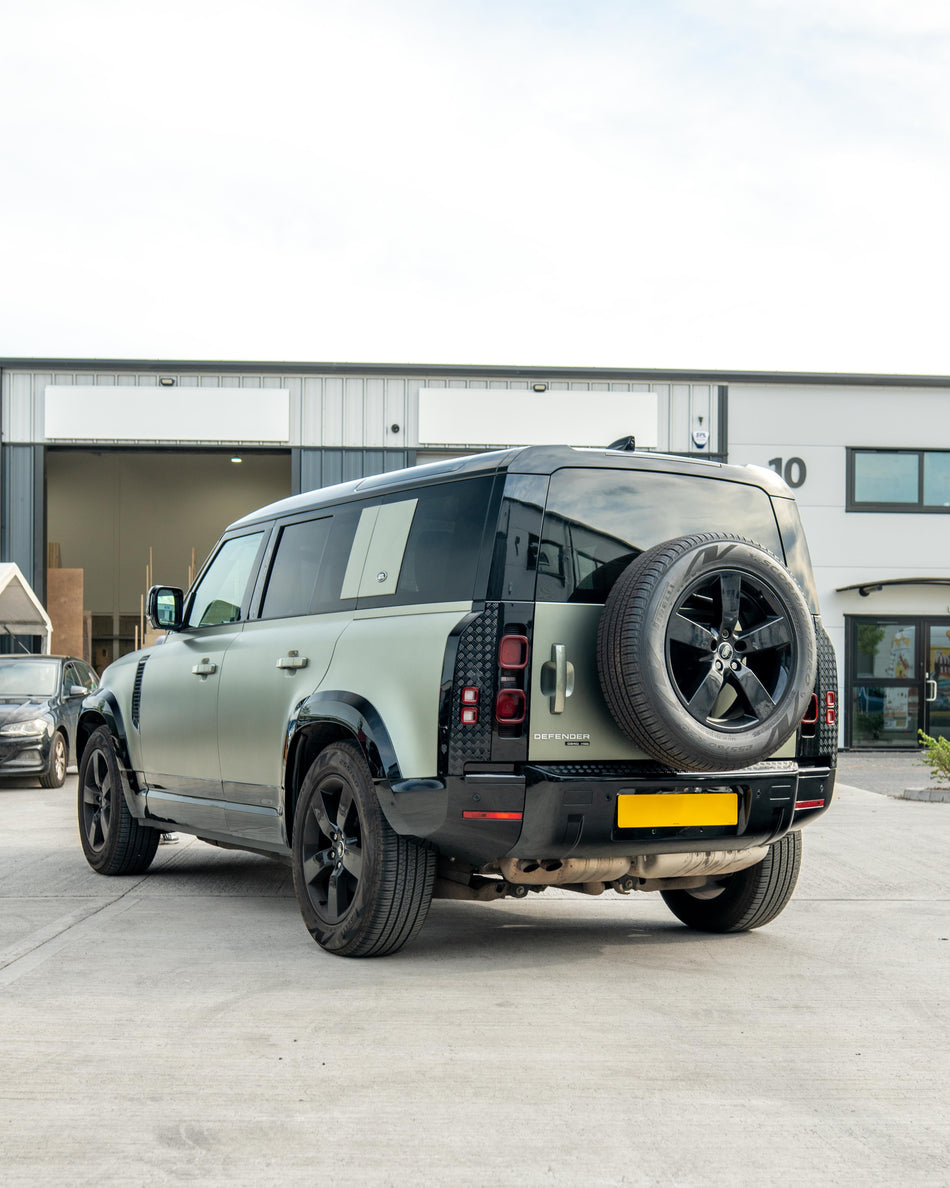 LAND ROVER DEFENDER L663 110 GLOSS BLACK ANTI SCRATCH TRIM SET