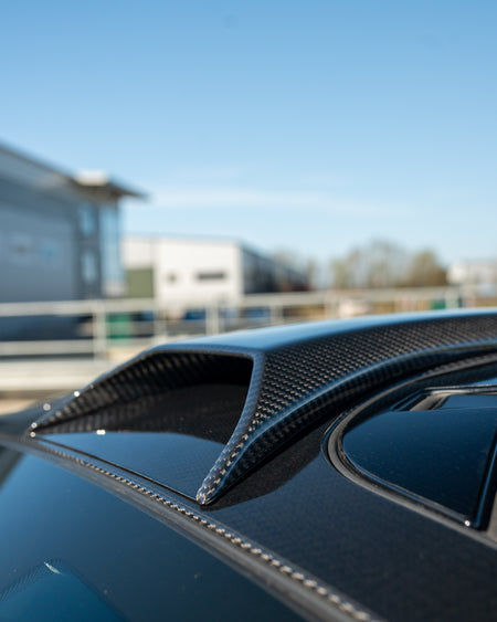 MCLAREN 720S CARBON FIBRE ROOF SCOOP - CT DESIGN