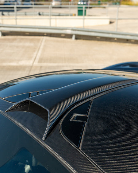 MCLAREN 720S CARBON FIBRE ROOF SCOOP - CT DESIGN